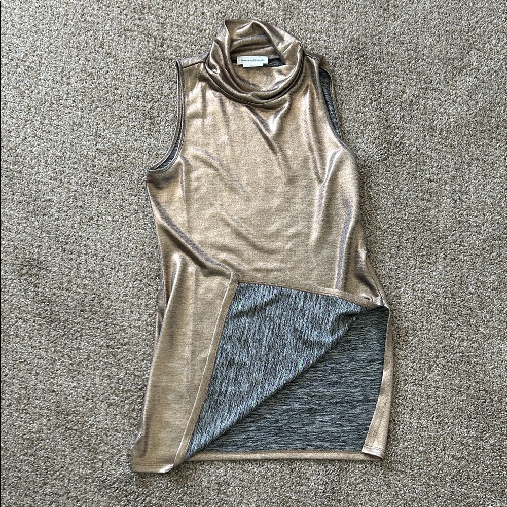 Shimmering Gold Sleeveless Top - Picture 5 of 5
